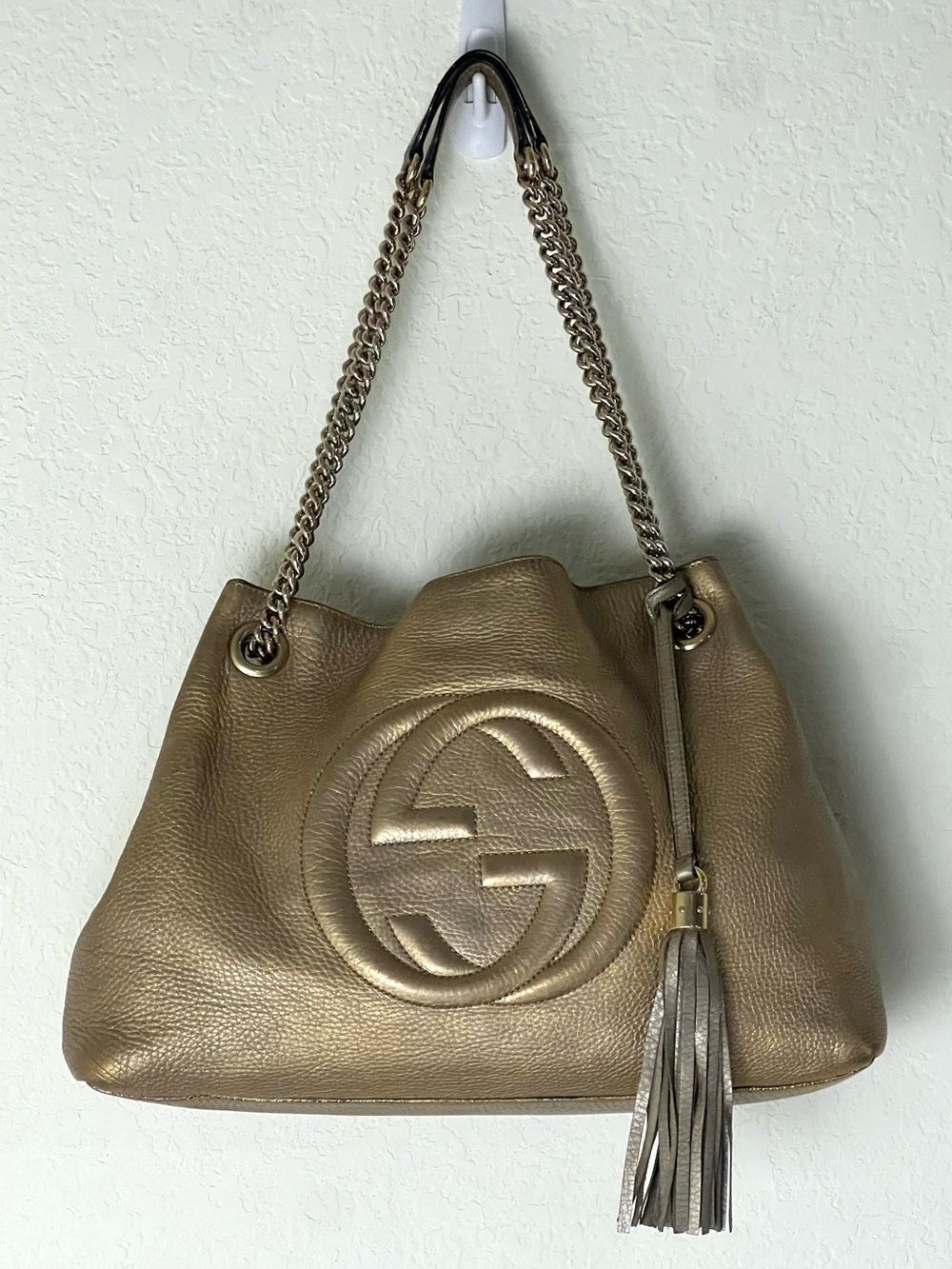 Gucci Metallic Gold Soho Leather with Chain Shoulder Bag with Tassel